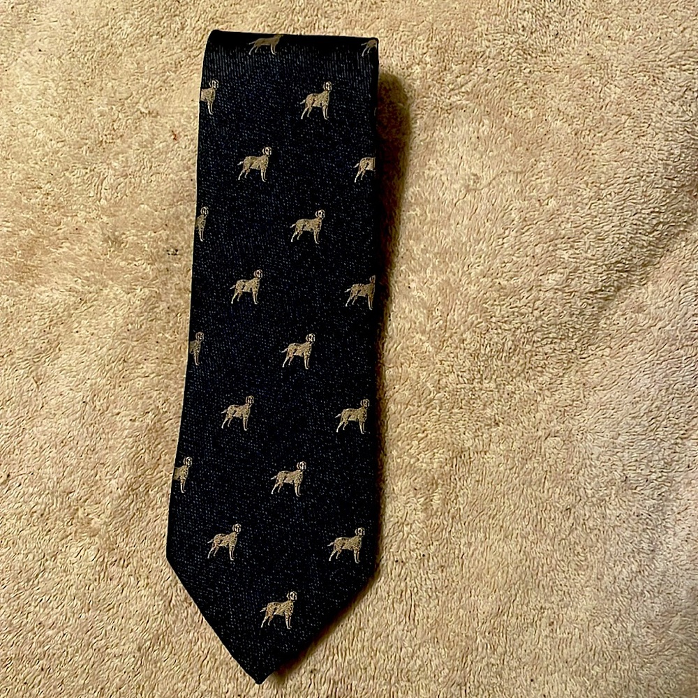 Sporty Tasso Elba Men’s Necktie 100% silk!